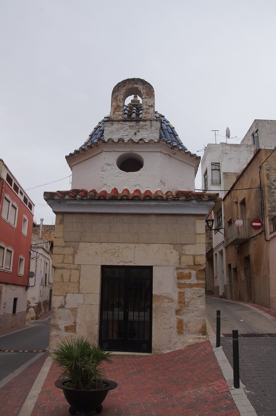 Capelleta de la Mare de Déu dels Desemparats en Càlig