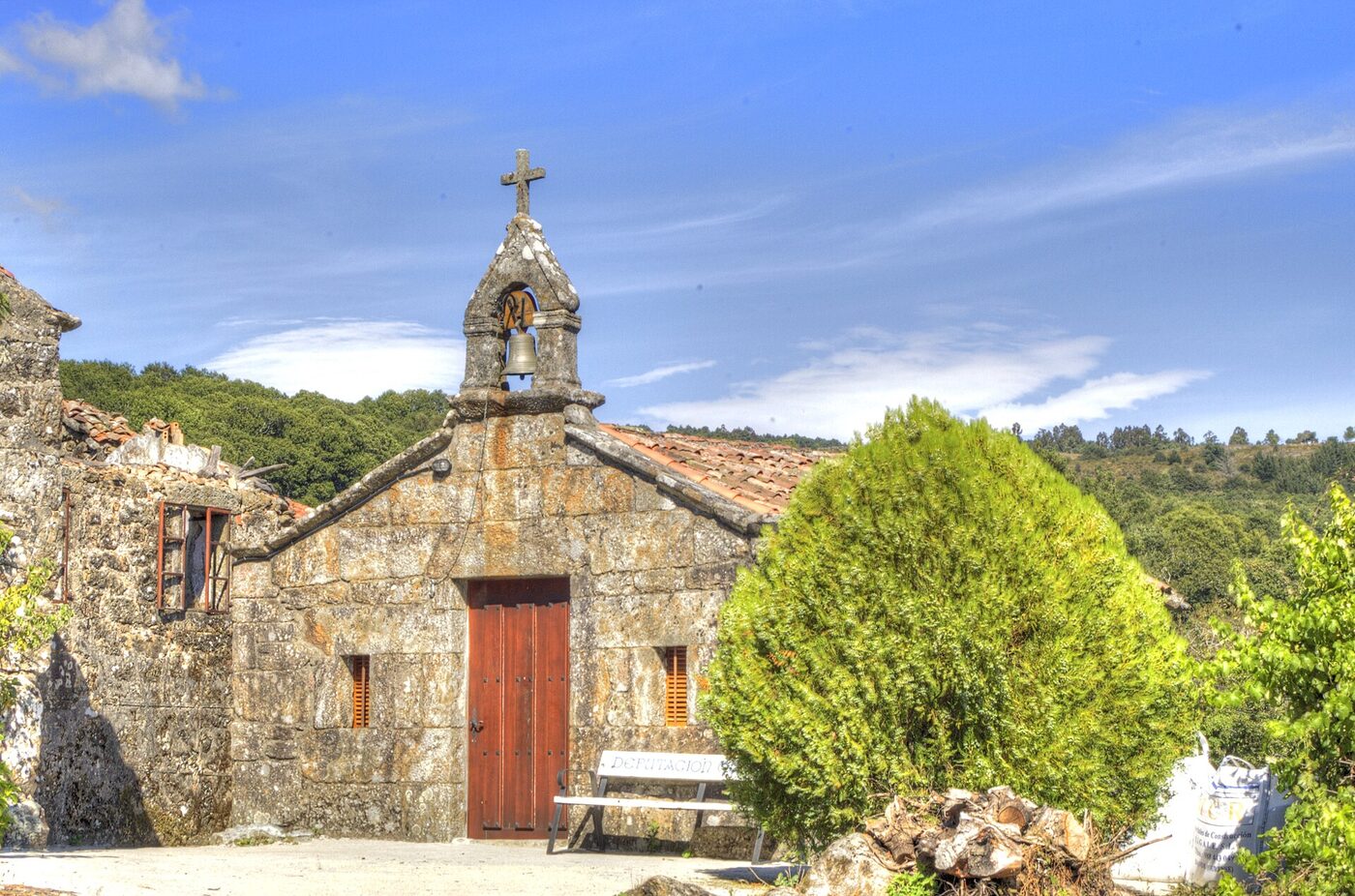 Capela de Santa Bárbara de Lueda en Bande