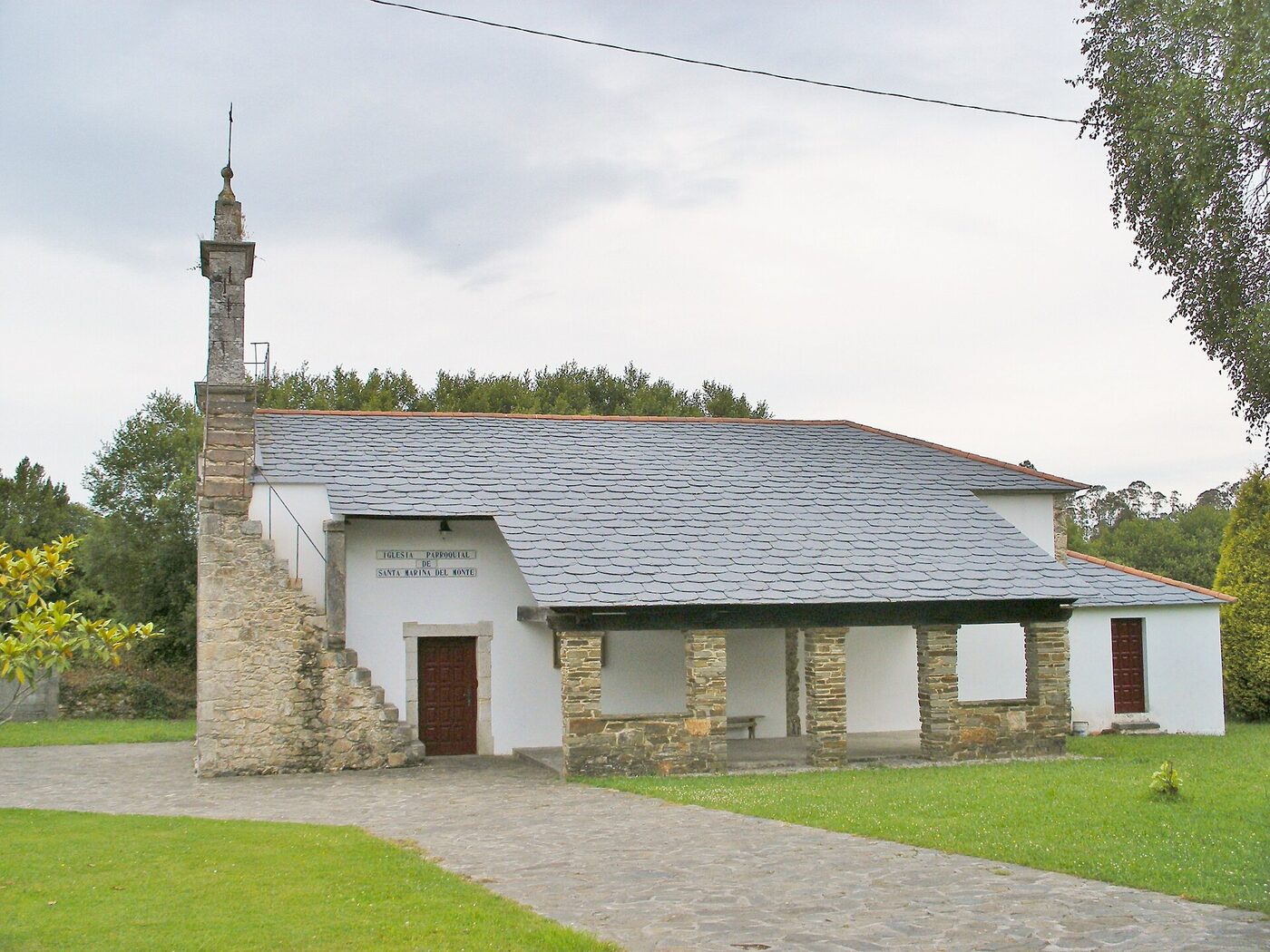 Igrexa de Santa Mariña do Monte en San Sadurniño