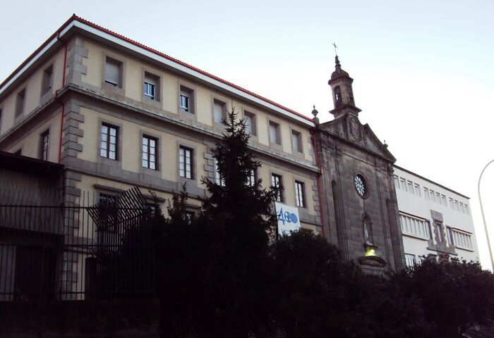 Igrexa de San Xoán de Ávila e Santa Xoana de Lestonnac de Vigo