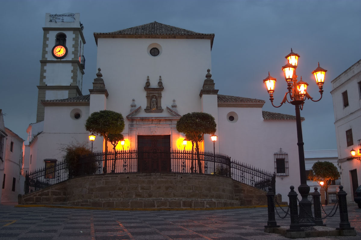 Parroquia Santa María la Coronada en San Roque