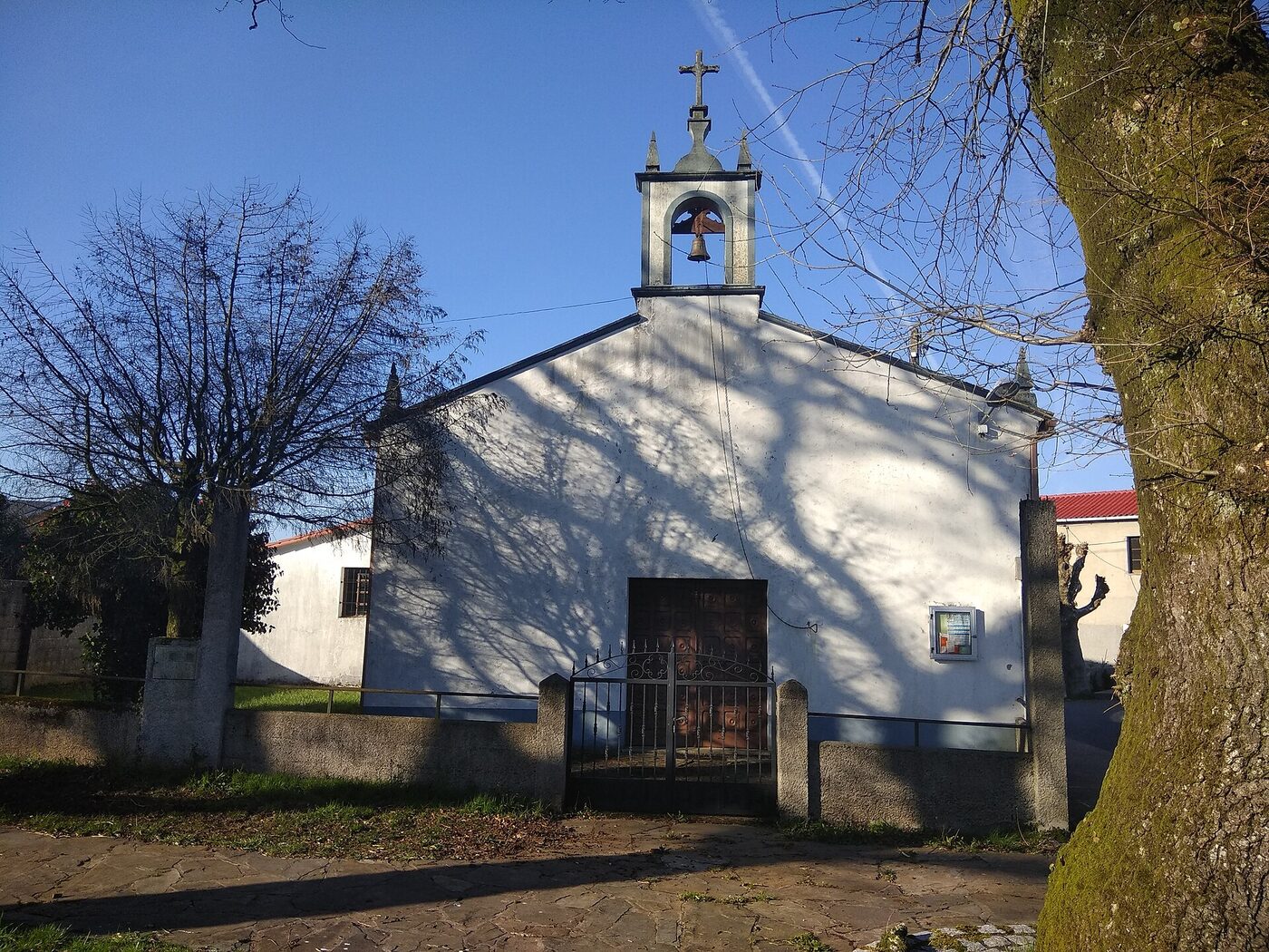 Capela de San Roque das Cruces en Sobrado