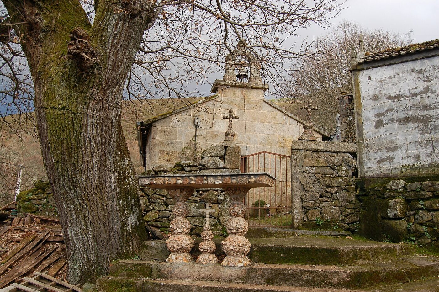 Capela de Santa Ana da Bouza en Viana do Bolo