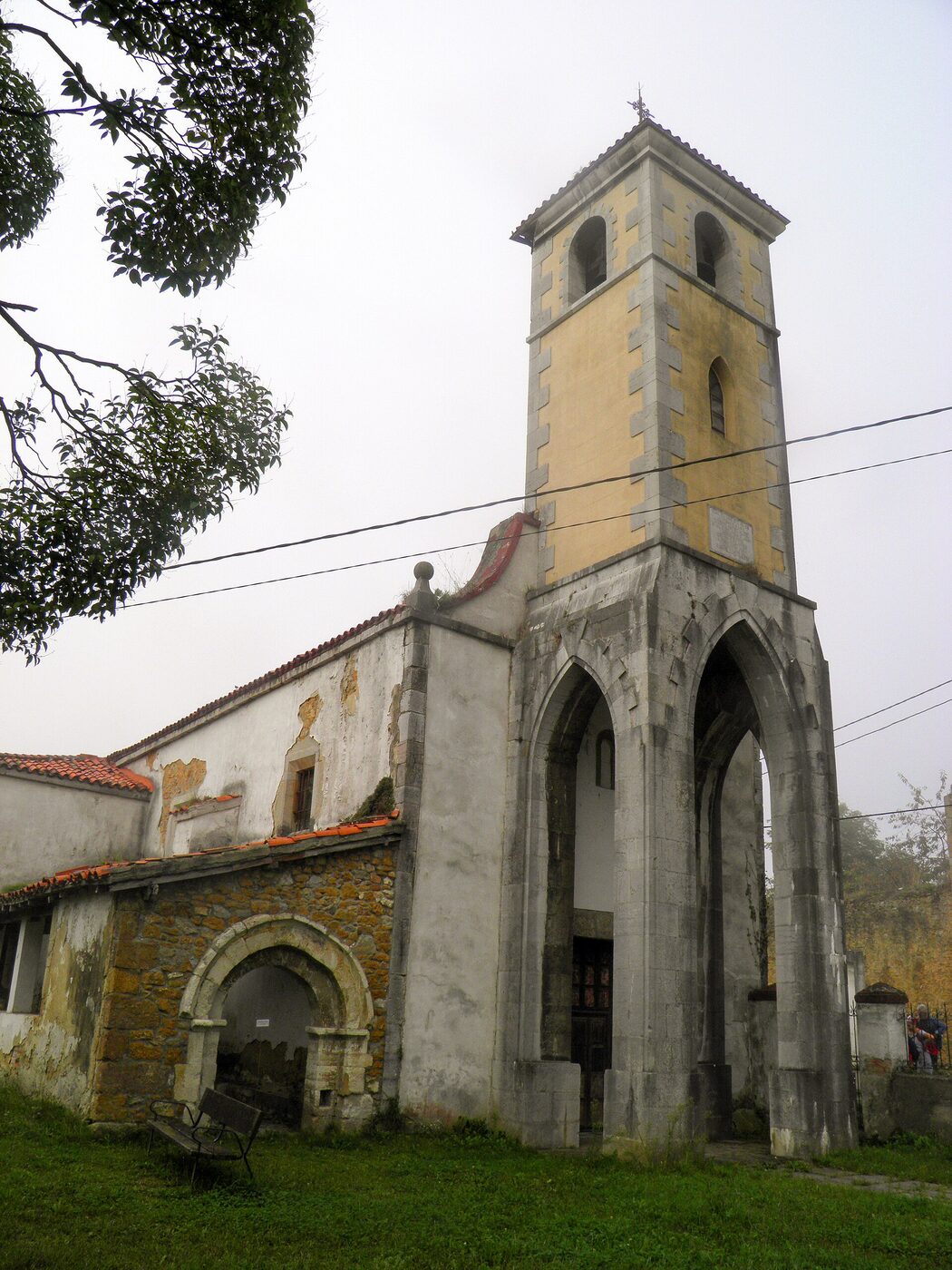 Iglesia de Santa María en Oviedo