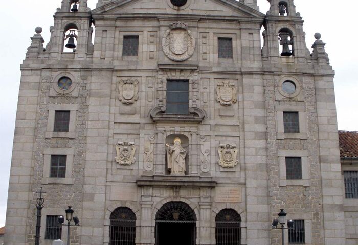 Basílica y casa natal de Santa Teresa de Jesús