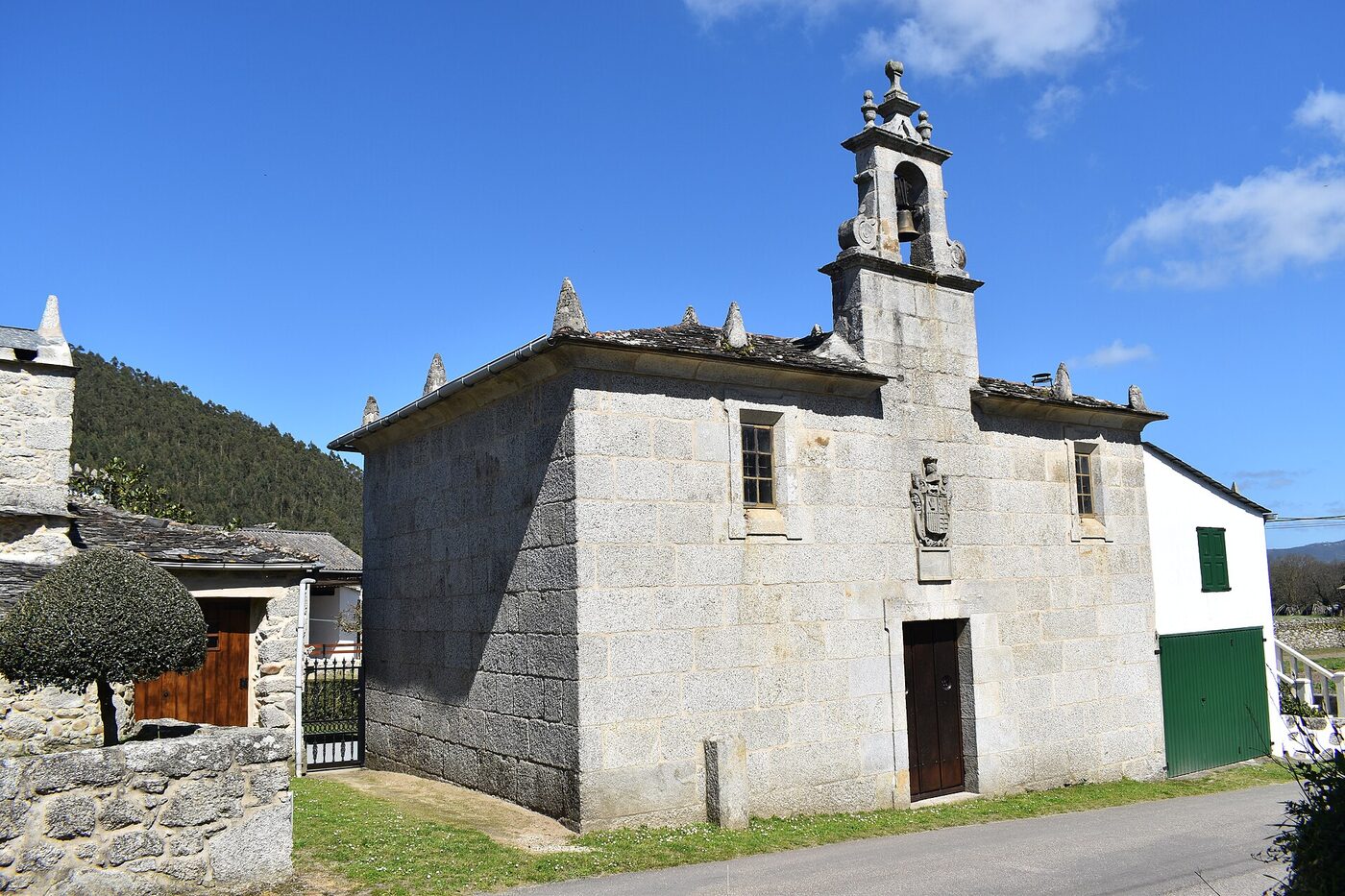 Capela de San Rosendo de Rizal en Alfoz do Castrodouro