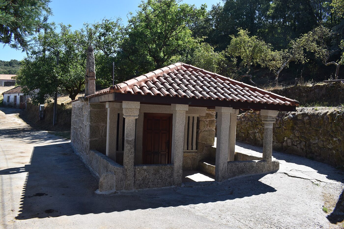 Capela de Santa Cristina de Rioseco en Calvos de Randín