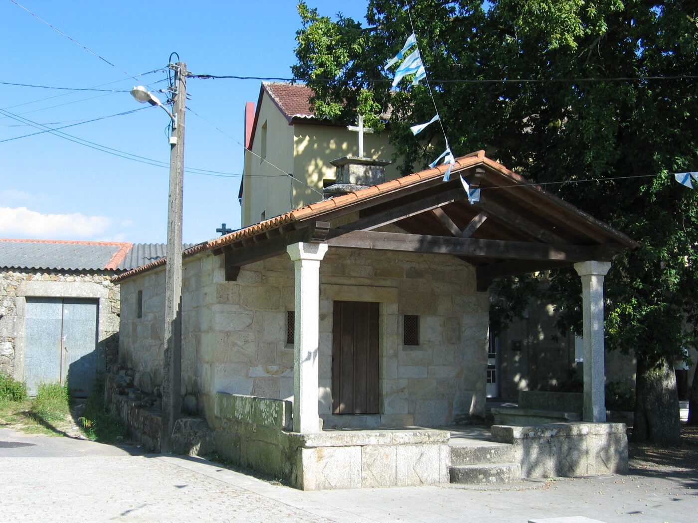 Capela de San Roque en Boiro