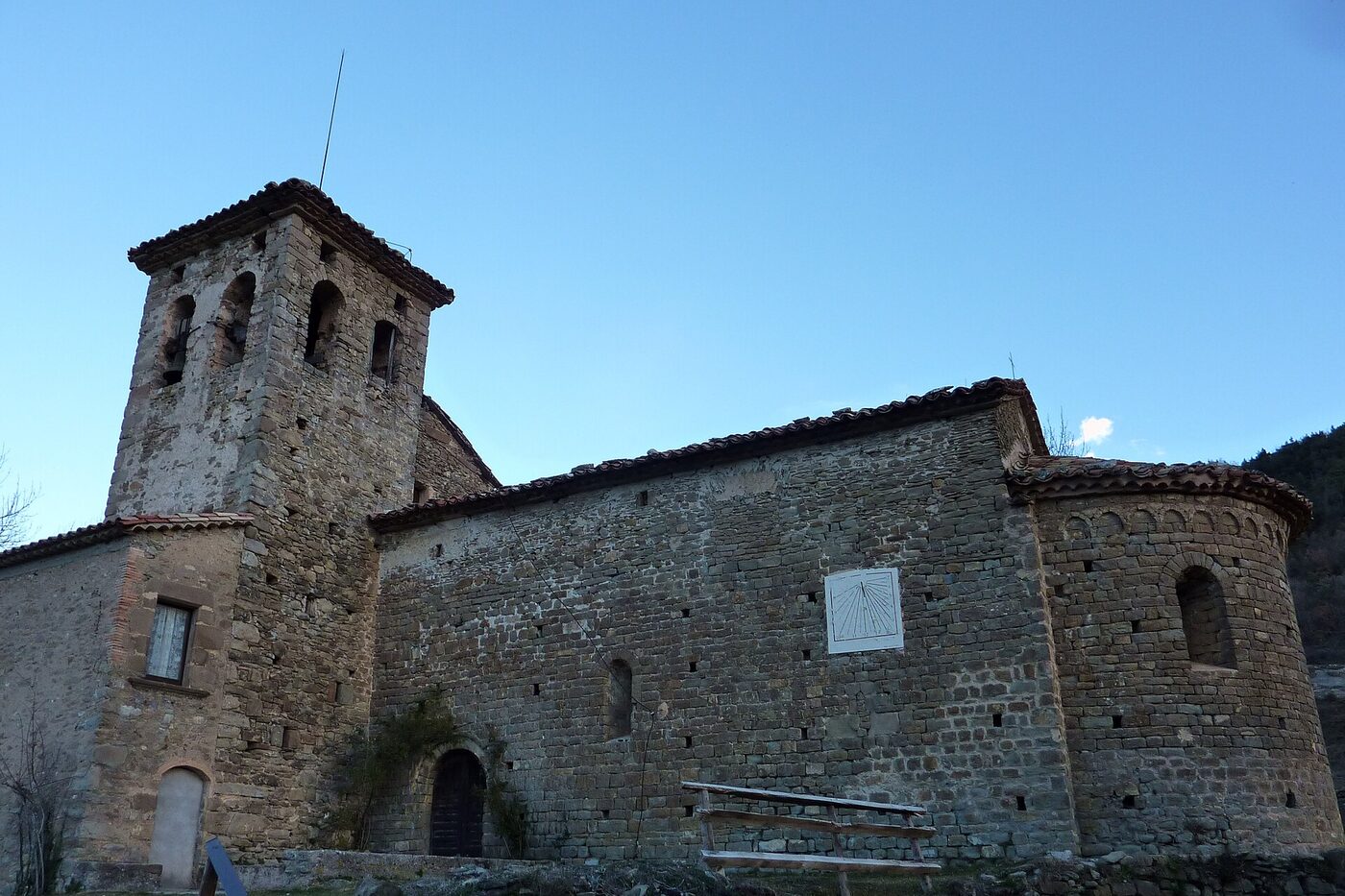 Santa Maria de les Llosses en les Llosses