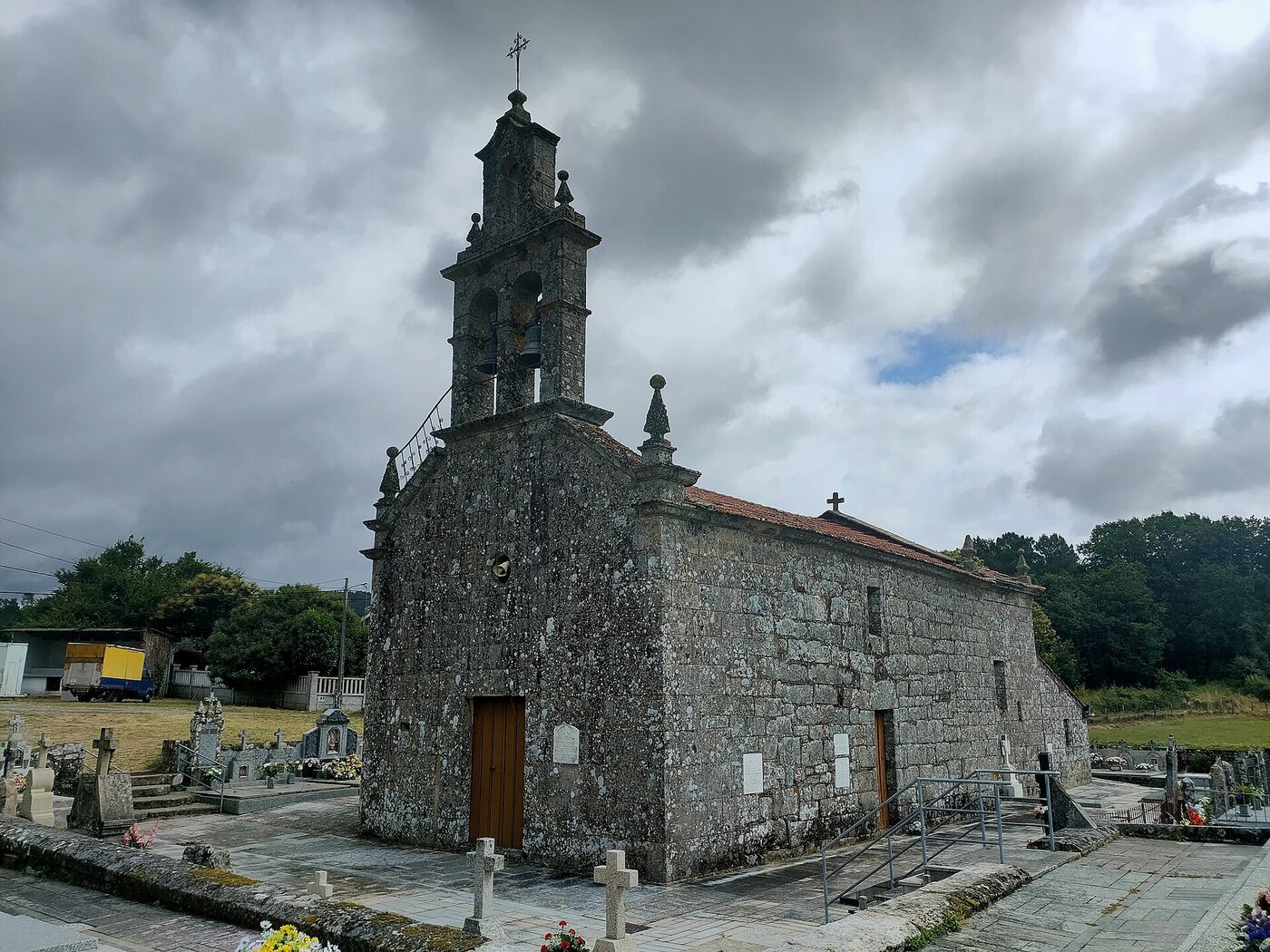 Igrexa de Santa María de Orbán en Vilamarín