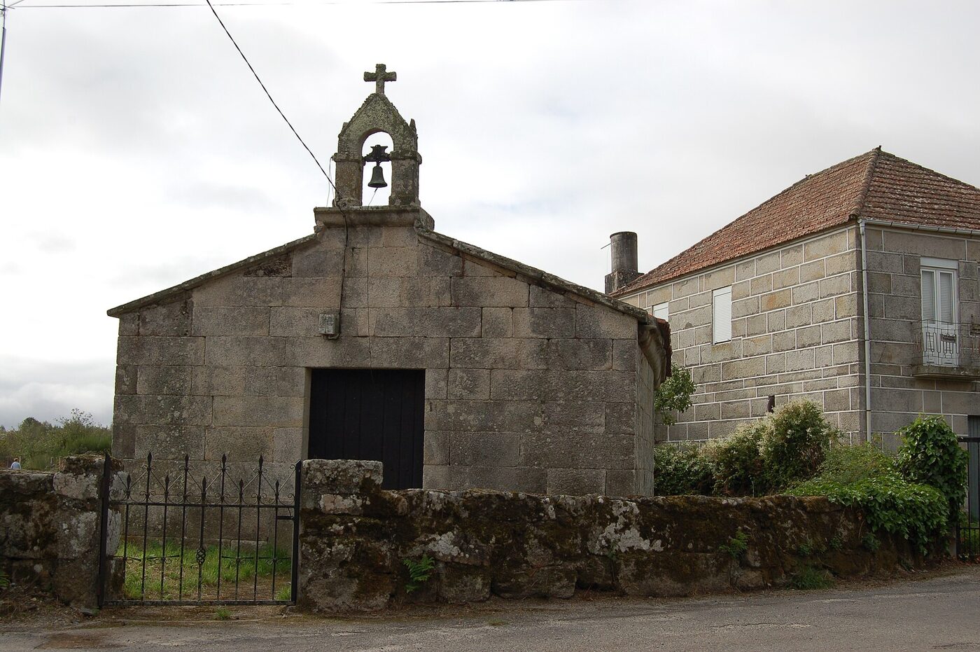 Capela de San Roque de Zadagós en Sandiás