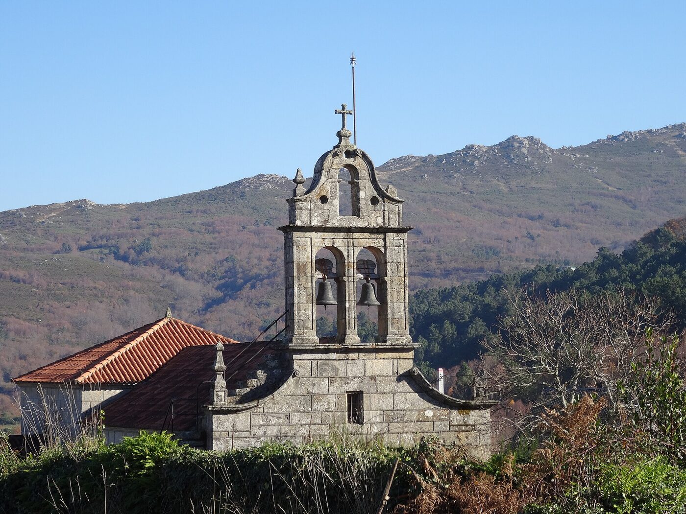 Igrexa de San Xoán de Monte Redondo en Padrenda