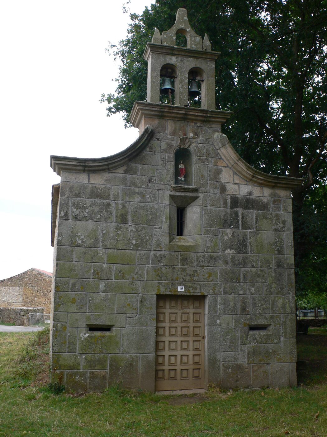 Capela de Santa María dos Aflixidos de Camporrapado en Silleda