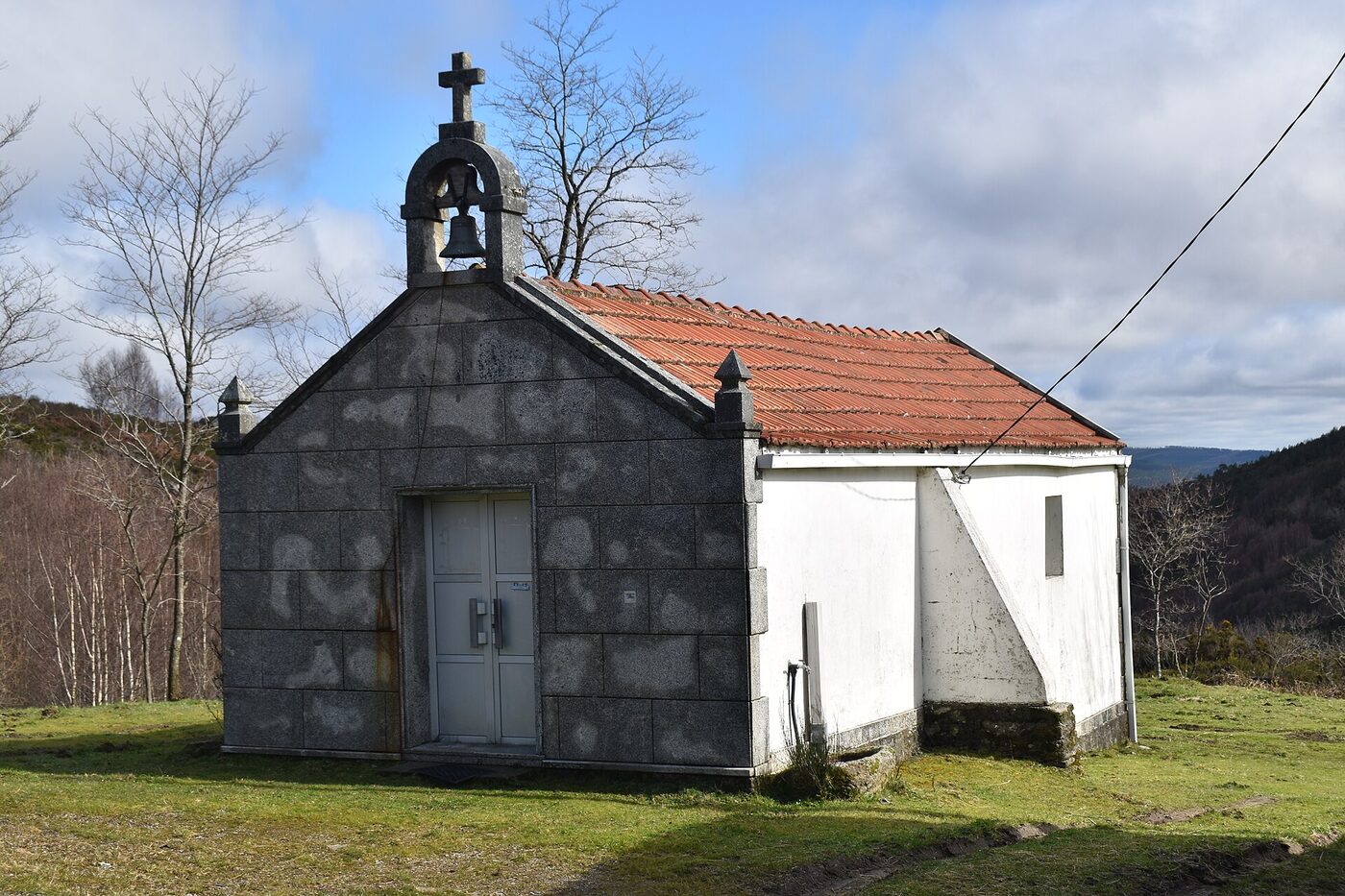 Capela da Virxe de Fátima da Hedreira en Avión