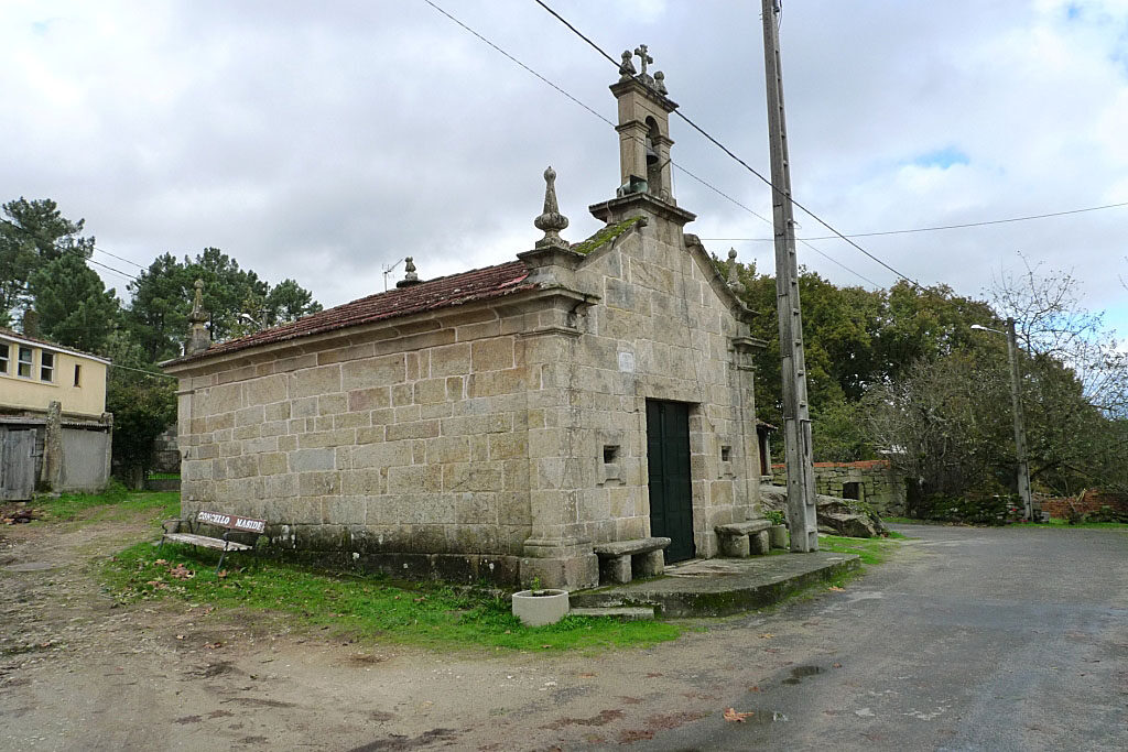 Capela de San Pedro de San Fiz en Maside