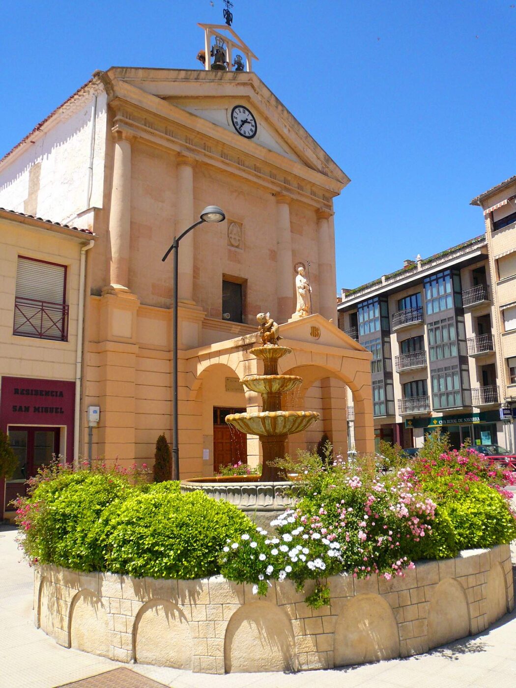 Basílica de San Miguel en Peralta