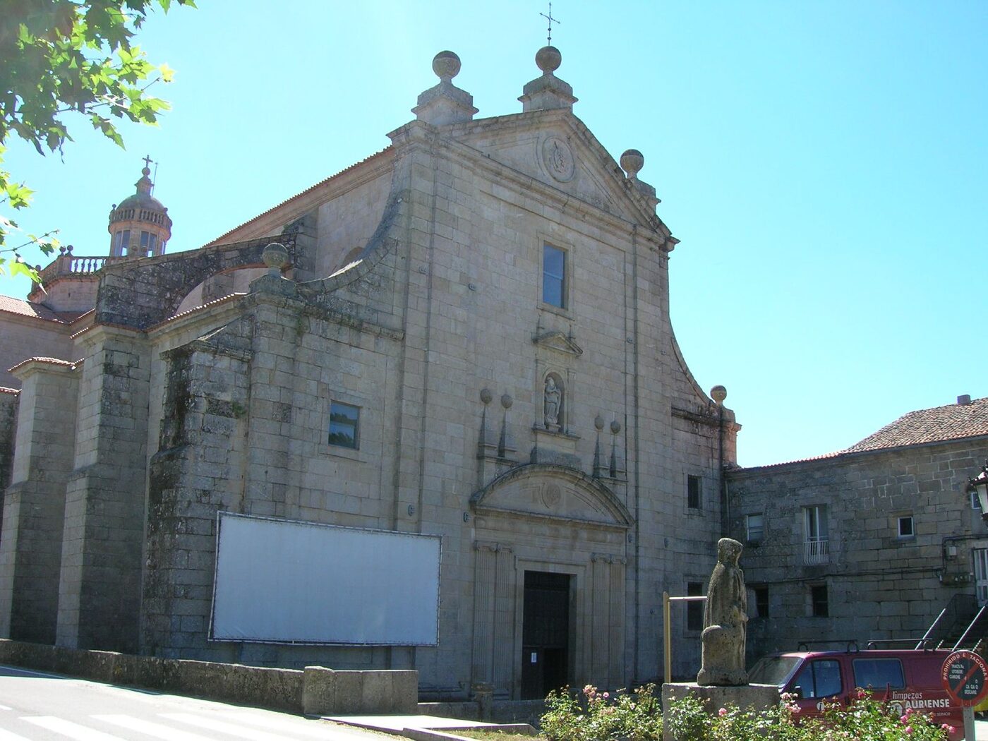 Mosteiro de Santa María de Montederramo en Montederramo