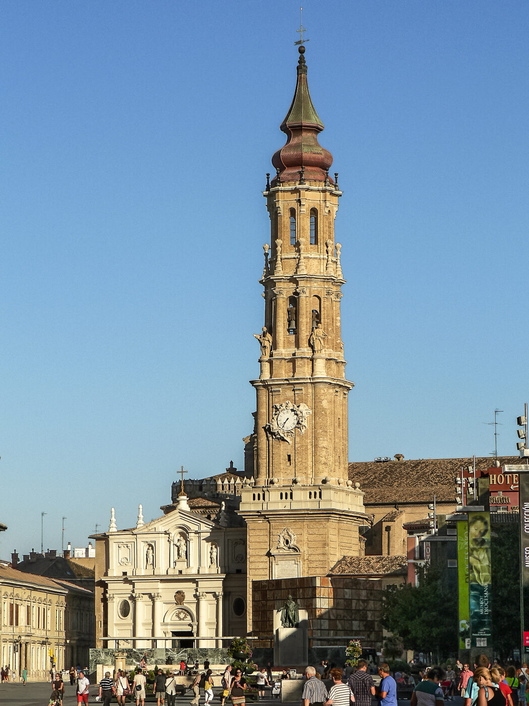 Catedral del Salvador en Zaragoza
