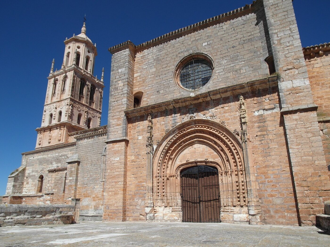 Iglesia de la Asunción en Santa María del Campo