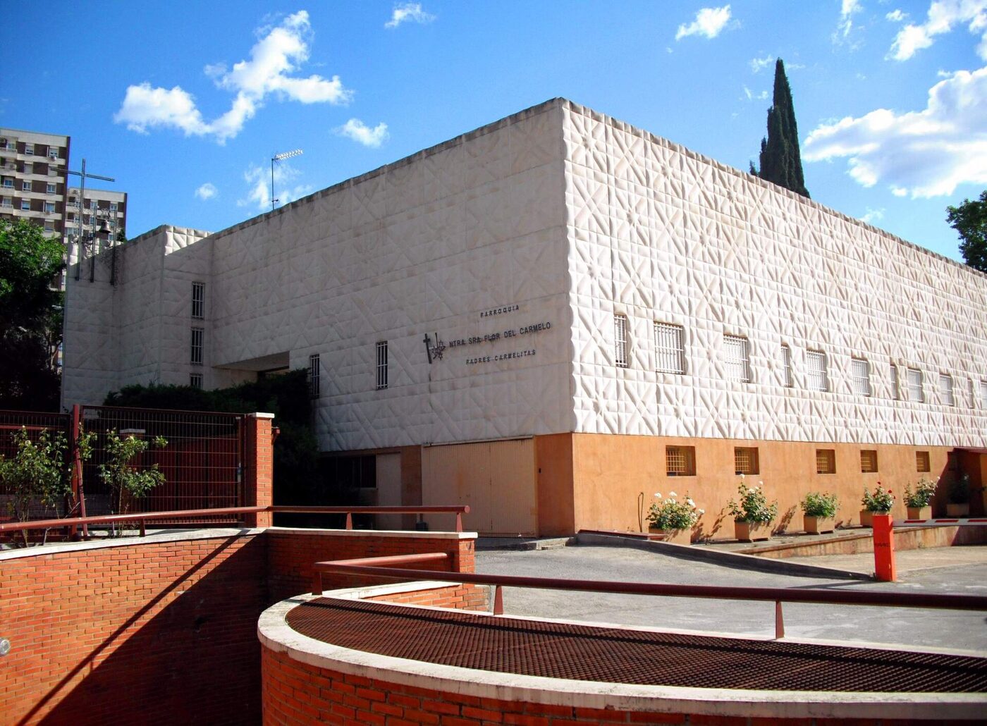 Parroquia Nuestra Señora Flor del Carmelo en Madrid