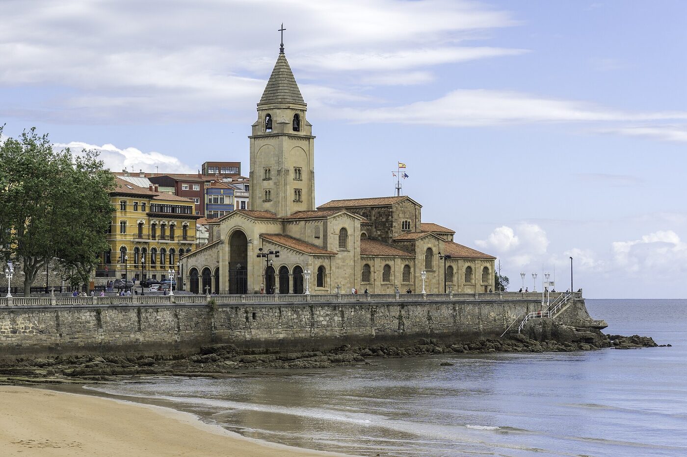 Iglesia de San Pedro en Gijón