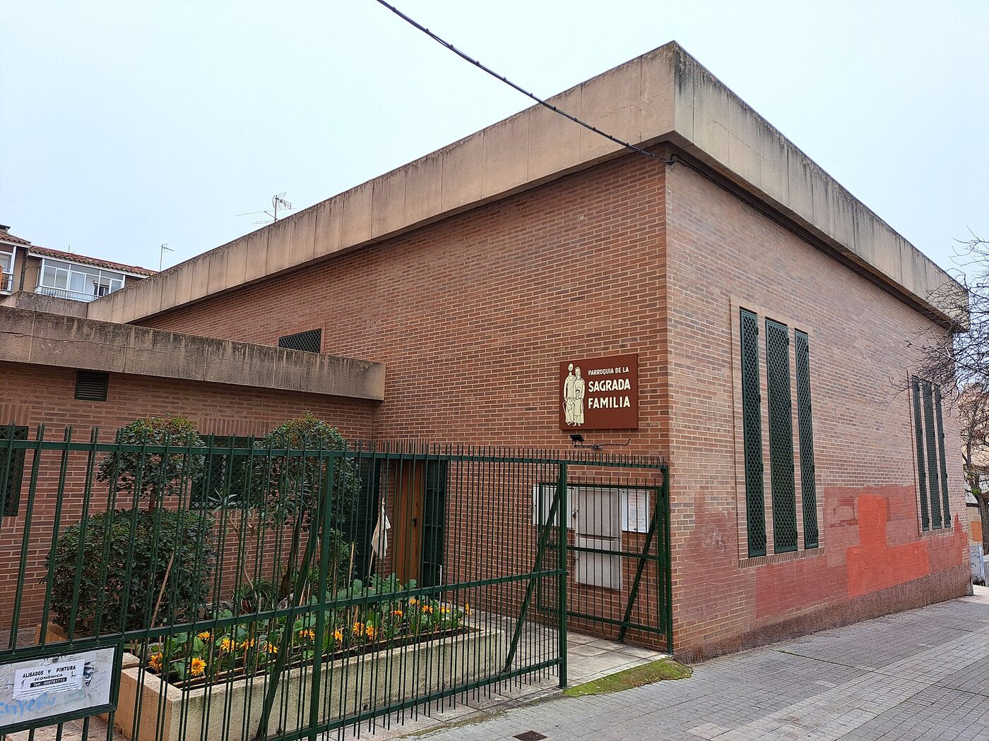 Iglesia Parroquial de la Sagrada Familia en Zaragoza