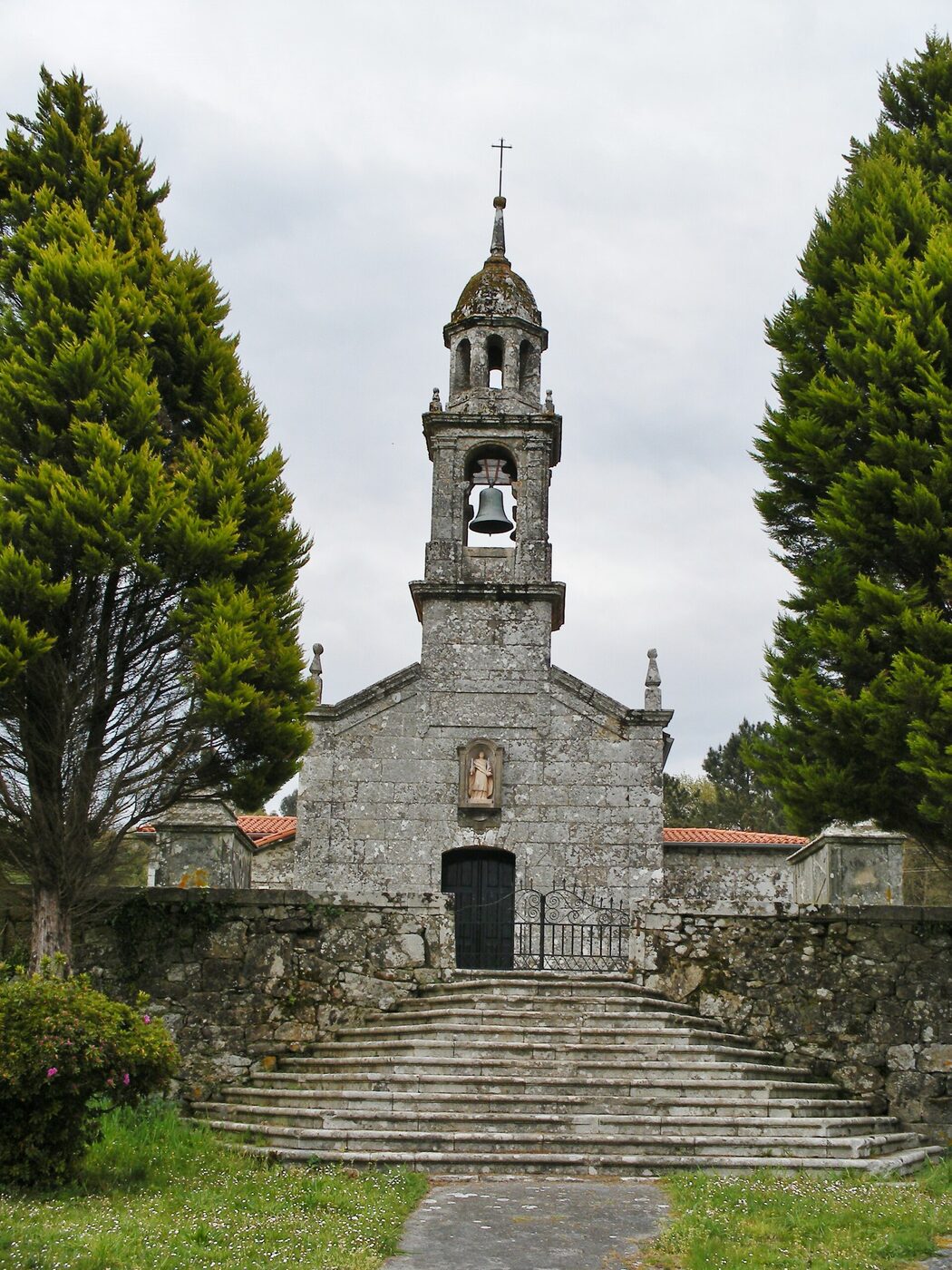 Igrexa de Santa Baia de Logrosa en Negreira