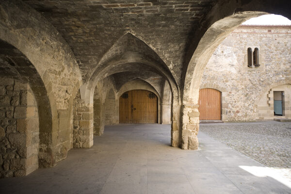 Santa Maria de Lladó en Lladó