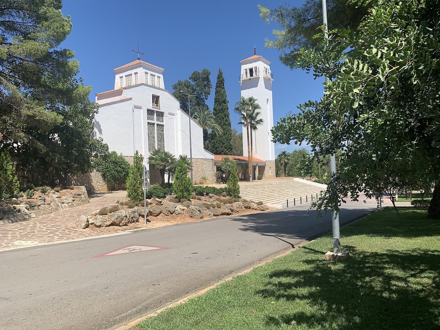 Iglesia de San Miguel Arcángel en Tous