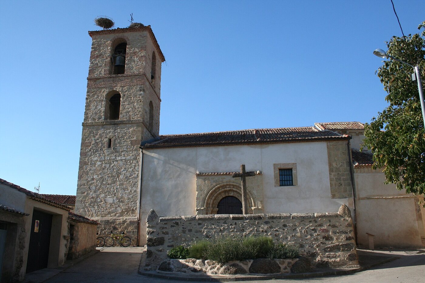 Iglesia de San Bartolomé en Navas de San Antonio