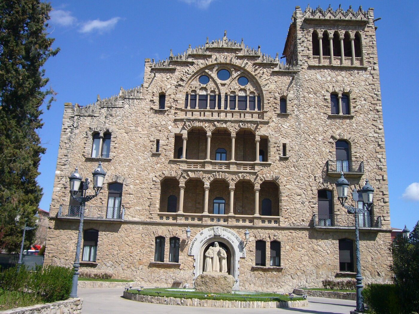 Asil del Sant Crist en Igualada