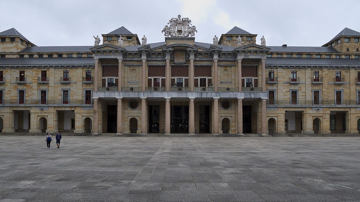 Iglesia de la Universidad Laboral en Gijón