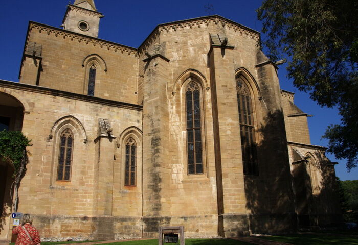 Monestir de Santa Maria de Bellpuig de les Avellanes
