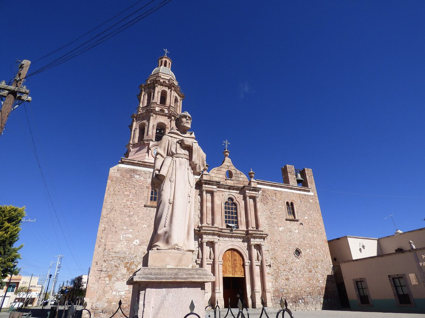 Iglesia del Sagrado Corazon de Jesus en Luis Moya