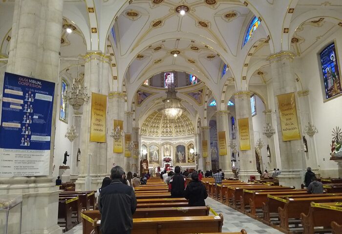 Basílica de Santa María de Guadalupe