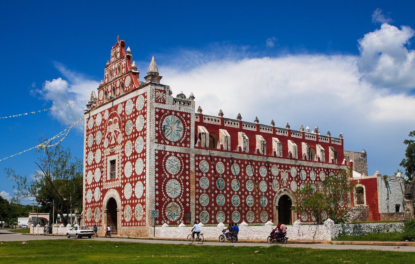 Templo y Ex Convento de Santiago Domingo en Uayma