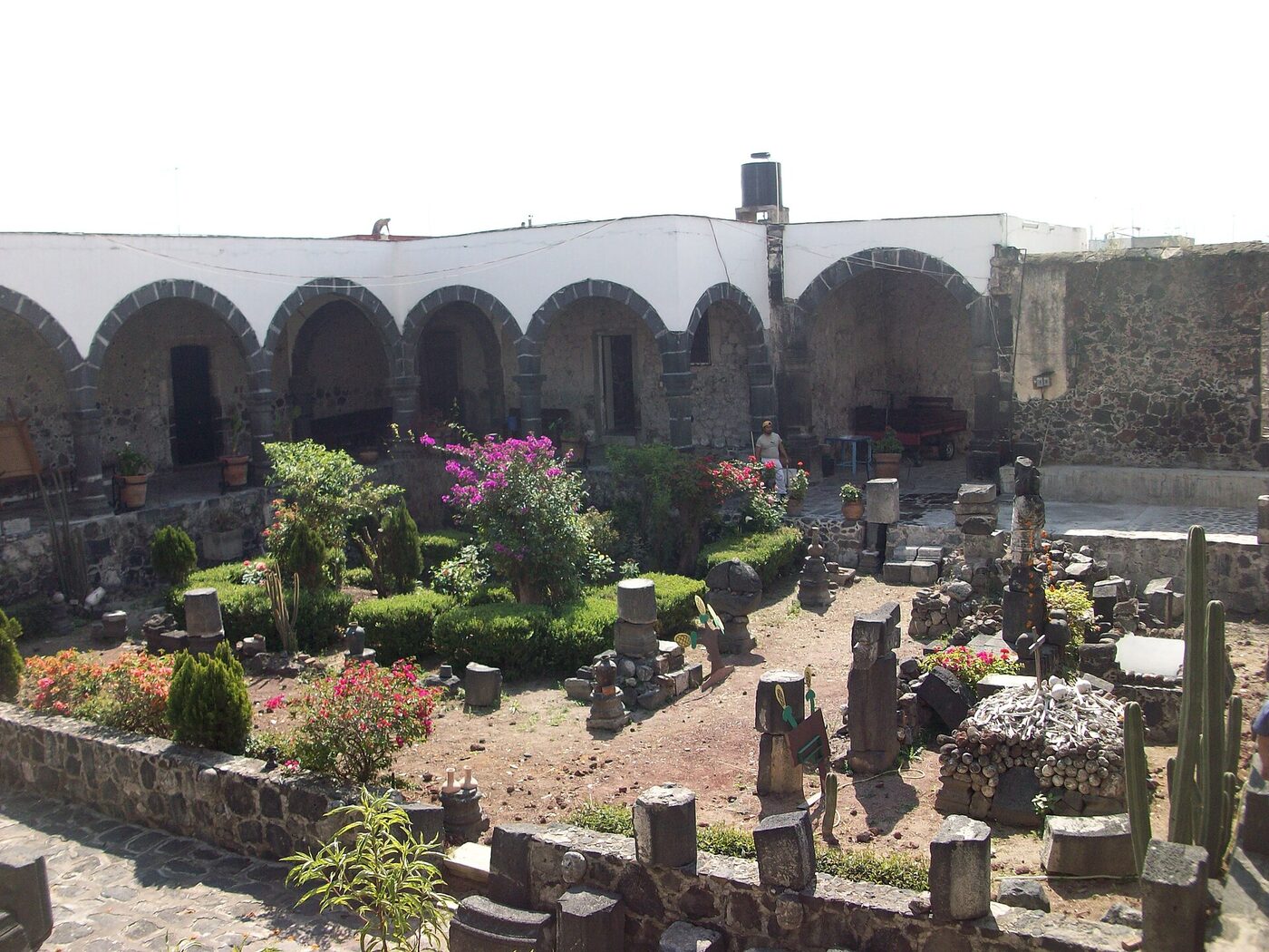 Parroquia San Andrés Apóstol en San Juan Ixtayopan