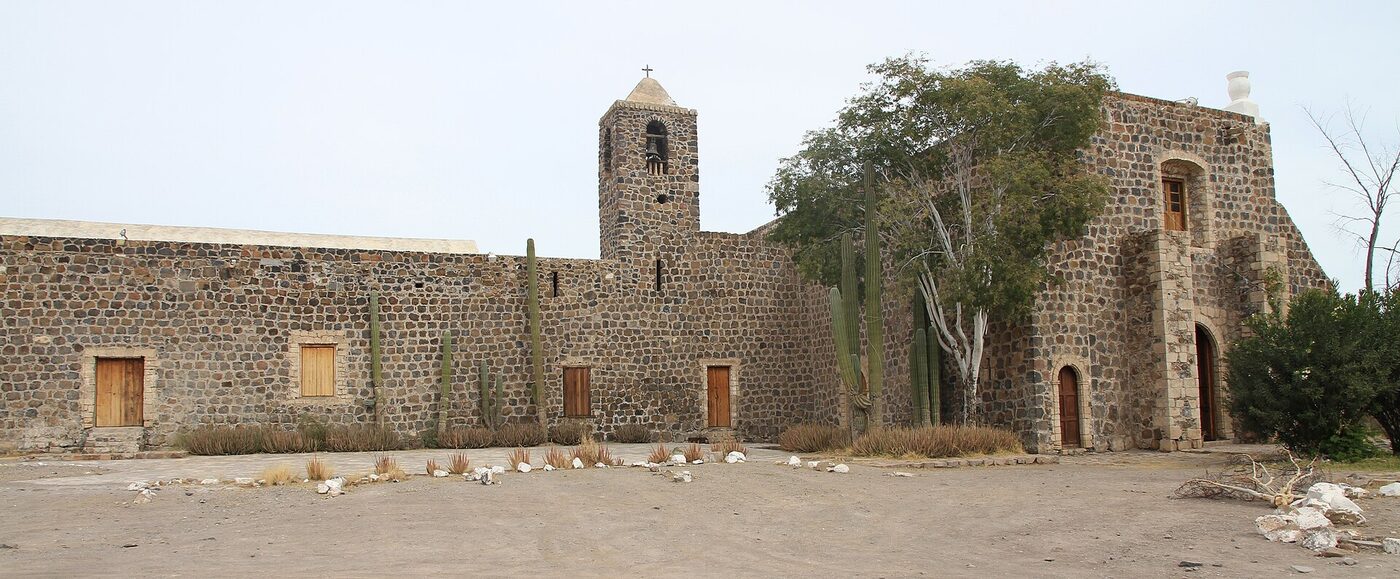 Misión Santa Rosalía de Mulegé en Heroica Mulegé
