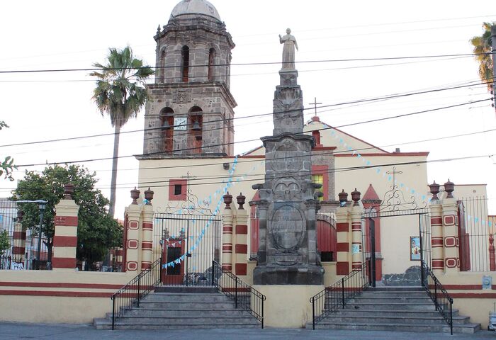 Parroquia de Santiago Apostol