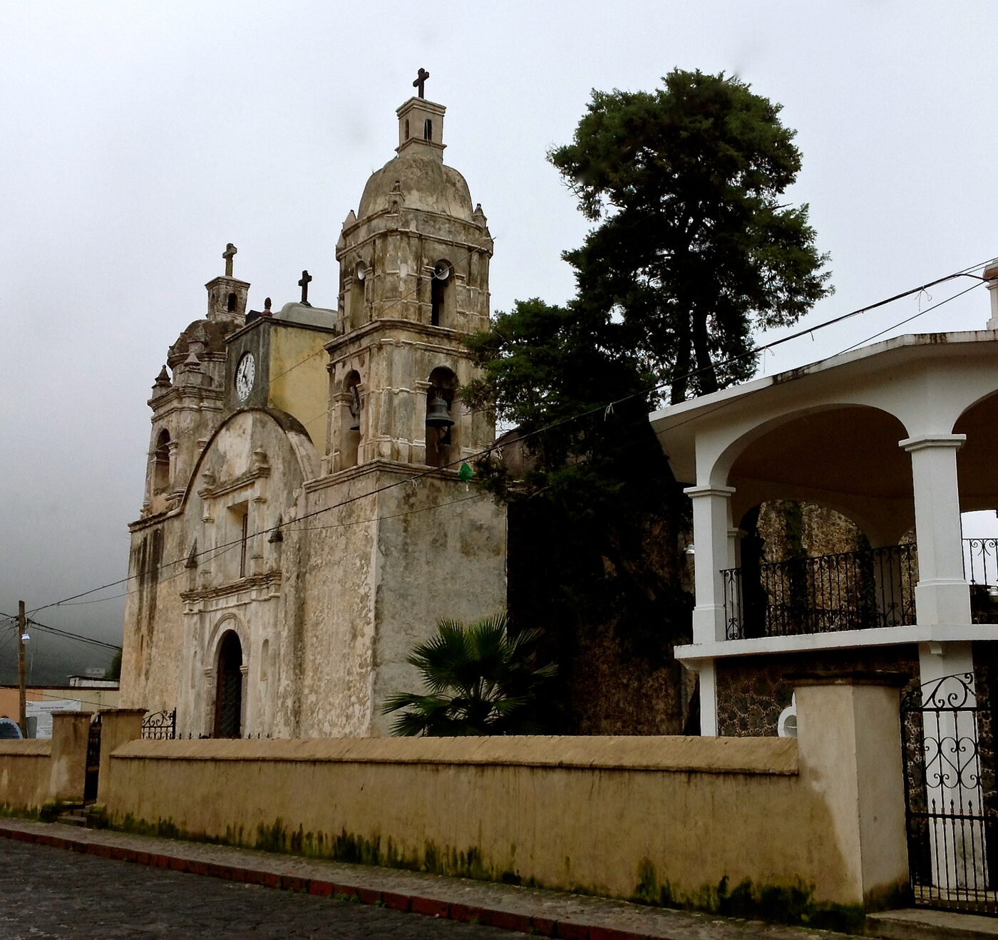 Iglesia de la Santisima en Tepoztlán