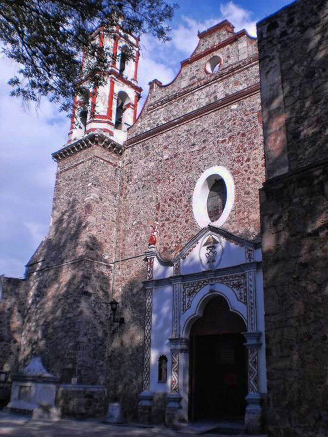 Parroquia de San Jacinto Ixtapaluca en San Buenaventura
