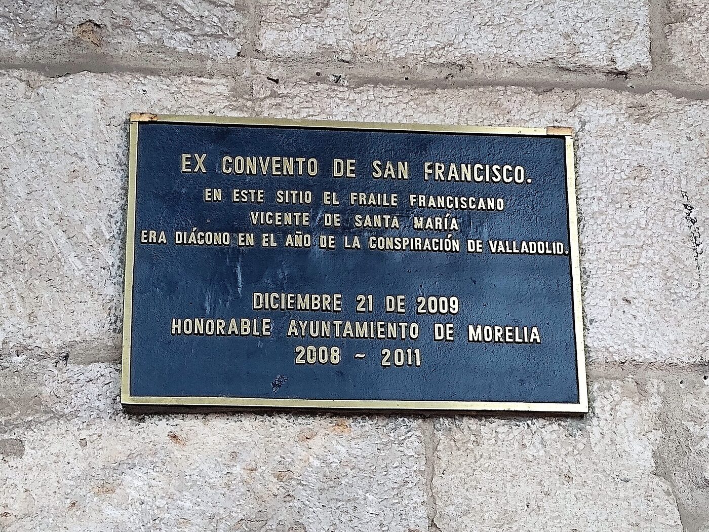 Templo de San Francisco en Ciudad Peluche